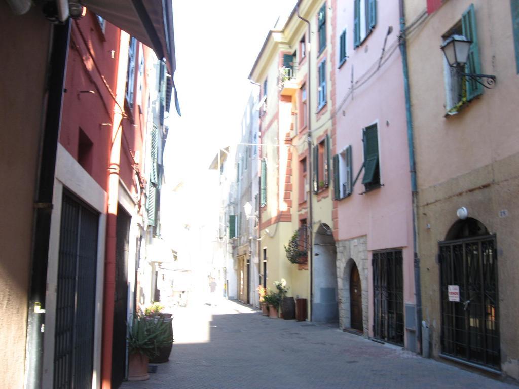 Nino Bixio Apartment Riva Ligure Buitenkant foto